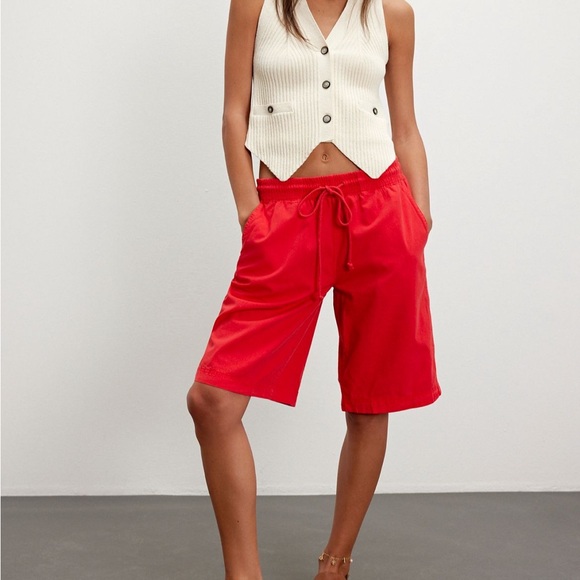 Free people Saylor Poplin pull on shorts (red) - Picture 2 of 7